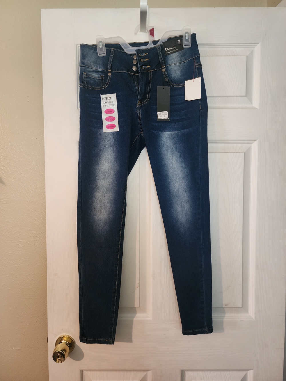 High-Rise Dark Blue Skinny Jeans with Triple-Button Waist